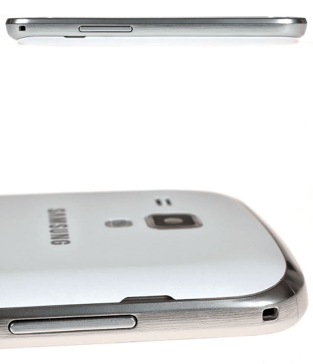 Image of Samsung Galaxy S Duos S7562