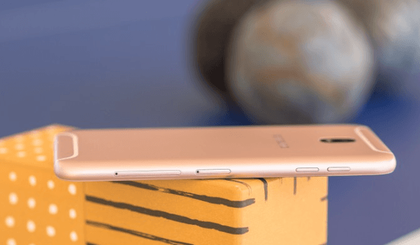 Image of Samsung Galaxy J7 Pro