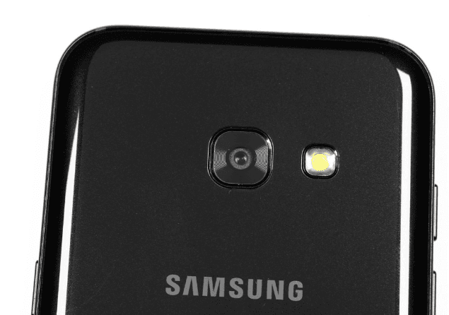 Image of Samsung Galaxy A3 (2017)
