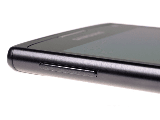 Image of Samsung S8600 Wave 3
